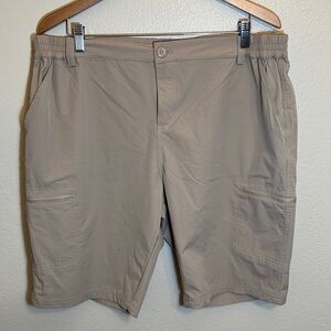 WILLIT Tan Zipper Pocket Cargo Shorts